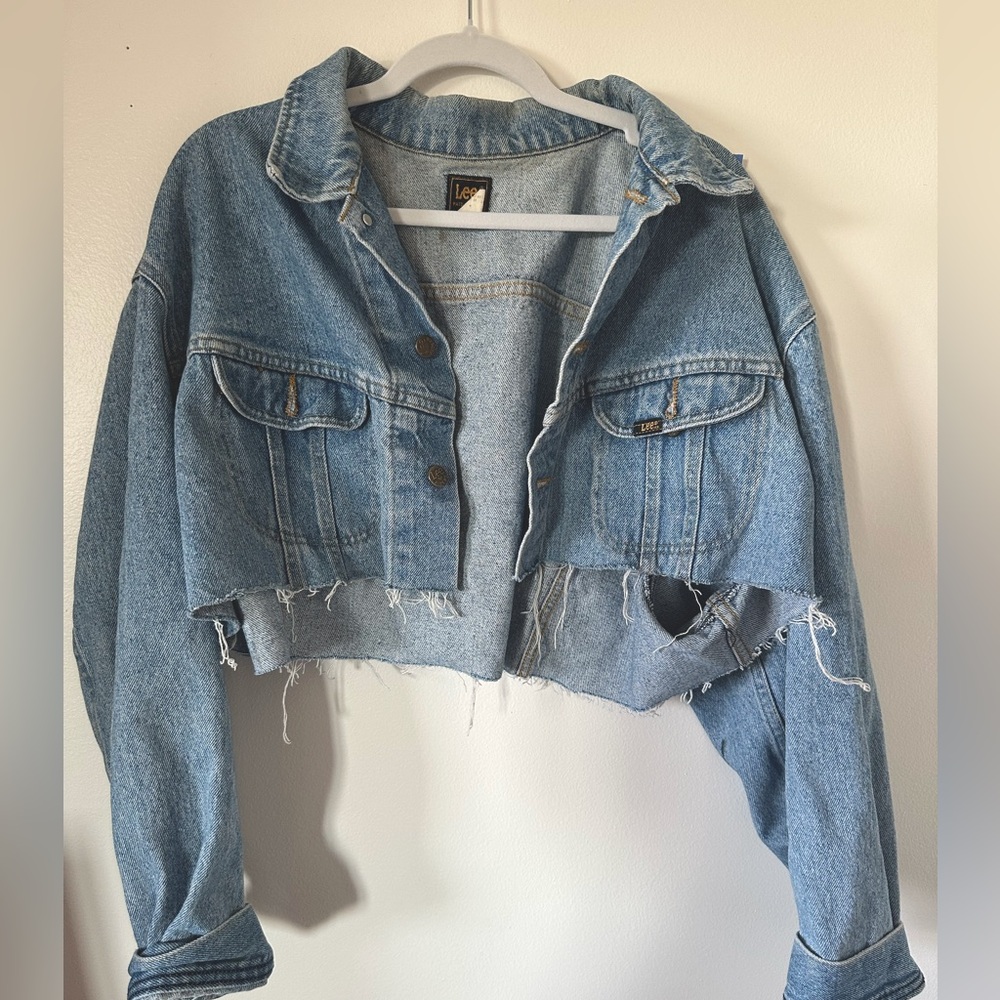 Vintage cropped frayed Lee denim jacket